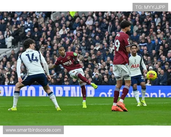 英超西汉姆联27号球员2025赛季资料解析